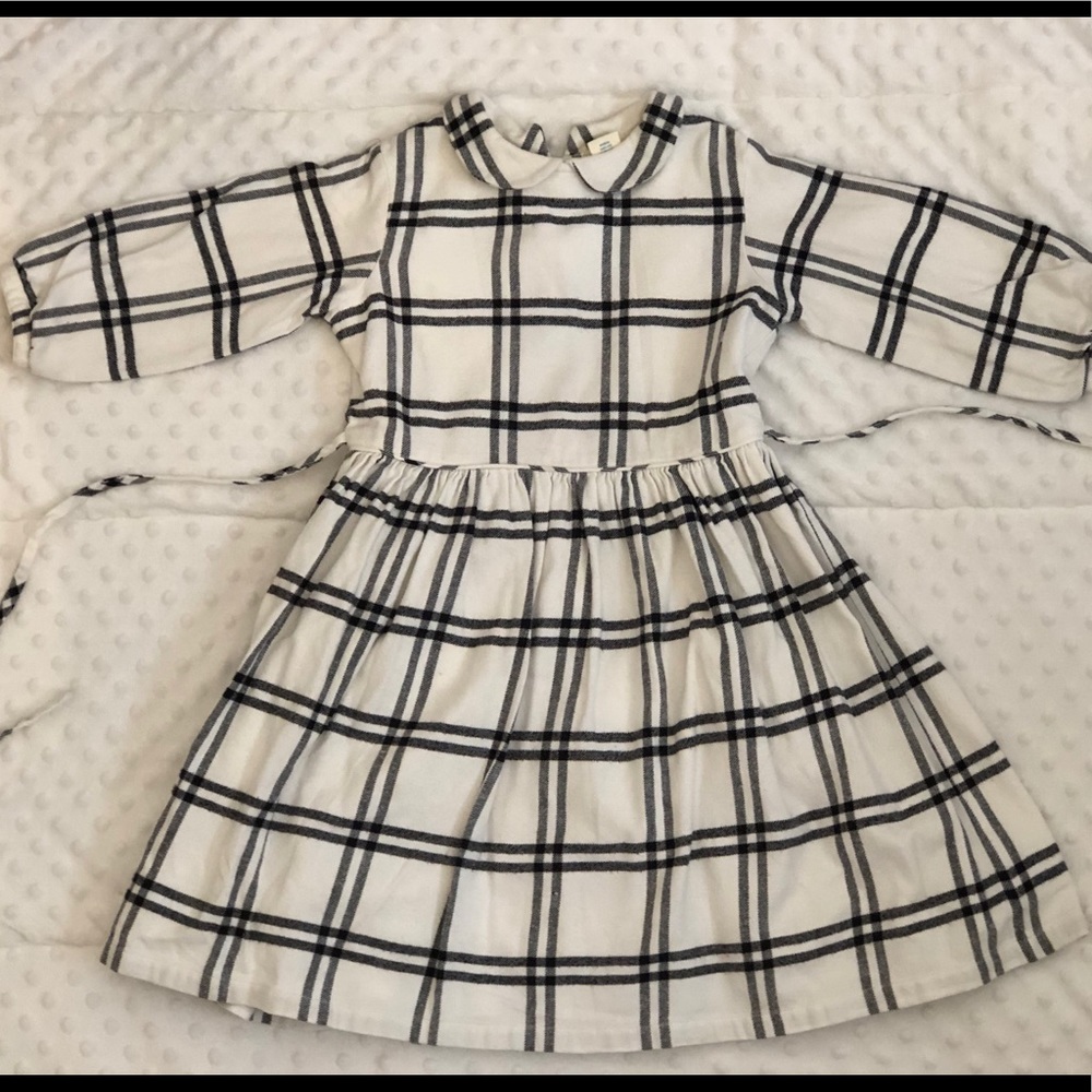 Girls size 5 olive juice dress